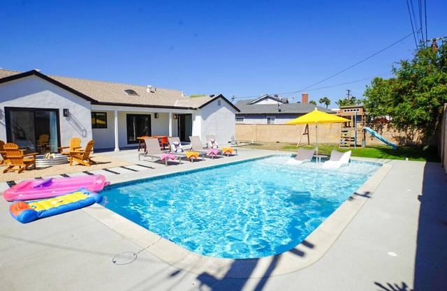 AN5 Pool House|Sleeps 12|10min Disney|ResortStyle
