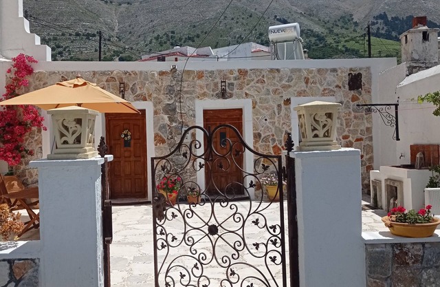 Anastasia's Home in the centre of Embonas