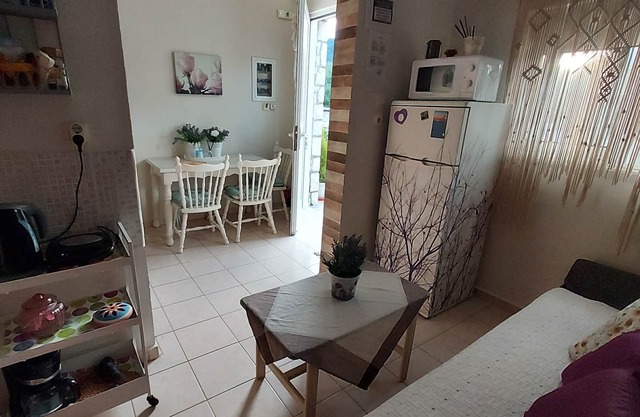 Anastasias holiday house with garden 1