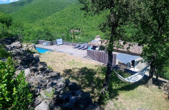 Ancient hermitage clinging to the mountain, swimming pool, magnificent view