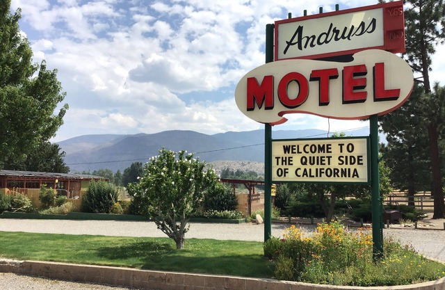 Andruss Motel
