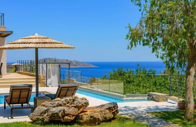 Anemos Avra Villa