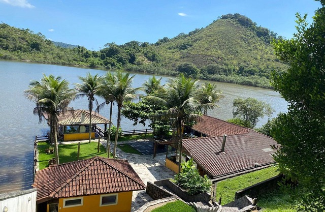 Ang062 - Beautiful beachfront house in an Angra dos Reis condominium