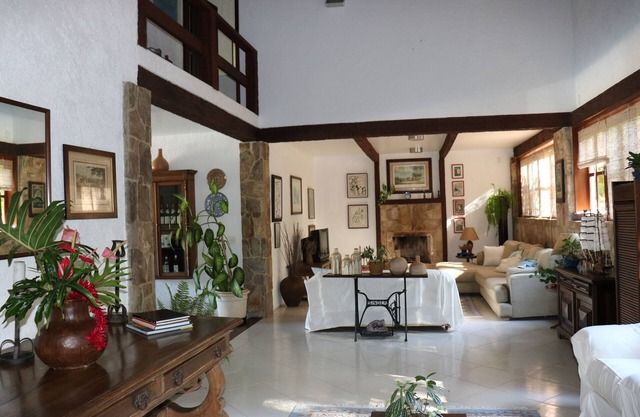 Angra dos Reis - Cond. Porto Barlavento - 7 suites