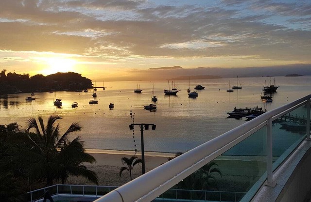 Angra Inn Yaatch Flat