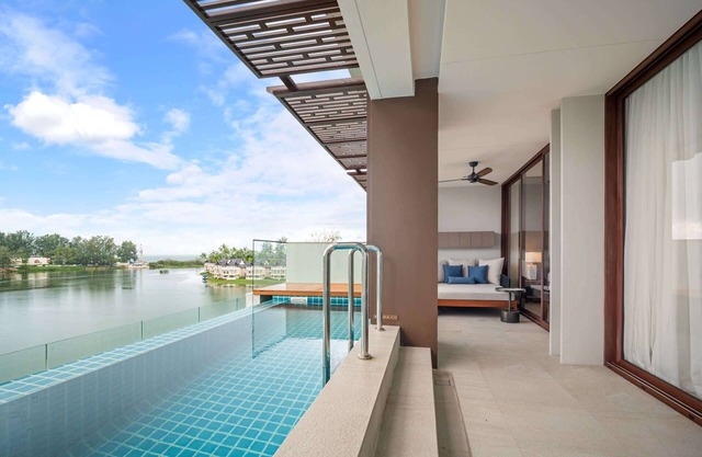 Angsana Oceanview Residences 2BR Bc Lake side