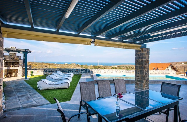 Anna Luxury Villa by Cretevasion