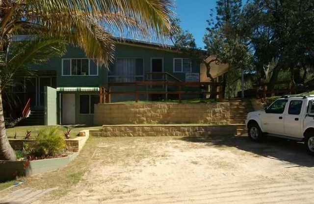 Annabell's Banksia Court Fraser Island
