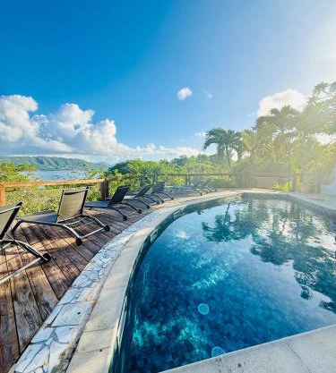 Anoli Lodges