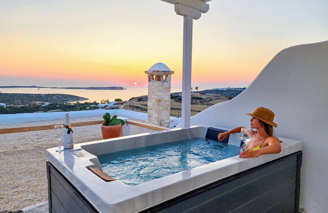 Anthemion Paros Villas & Suites