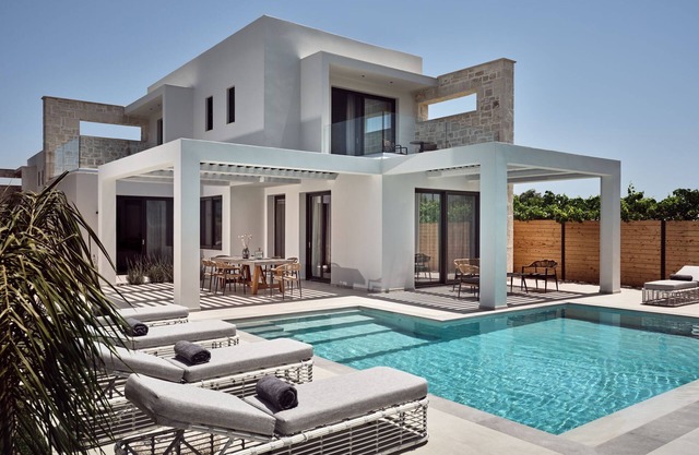 Anthis Luxury Villas - 3 Bedroom Villas with Private Pool