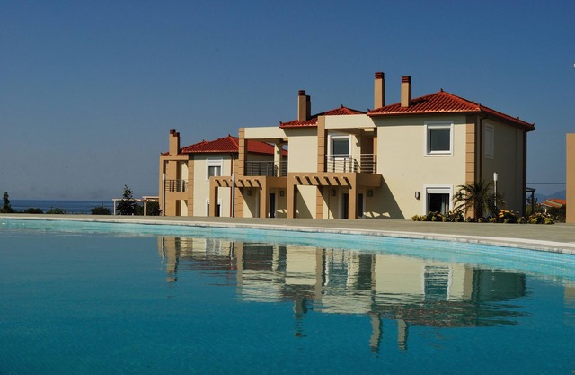 Antonios Village