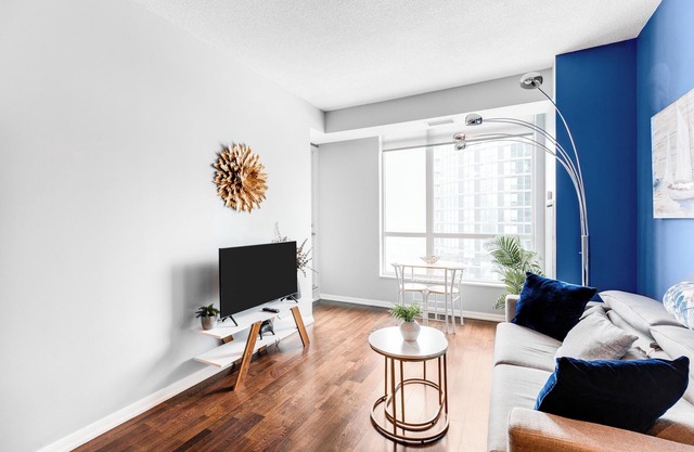 AOC Suites - Luxury Condo - City View