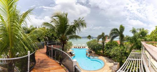 Aochalong Villa Resort 