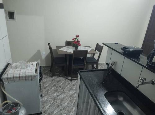 APÊs Centro Comercial Vilage