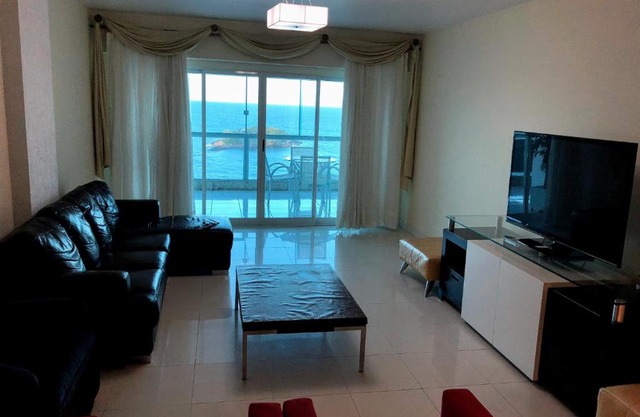 Ap 200m2 frente mar e 3 vagas de garagem