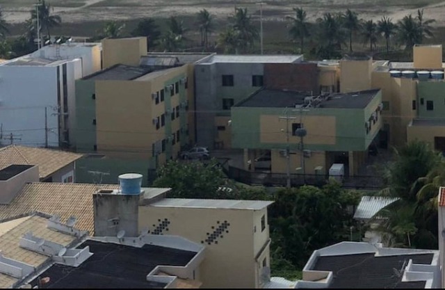 Ap VISTA MAR 806- behind the crabwalk