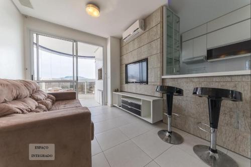 AP2Q, TOP infra e vista