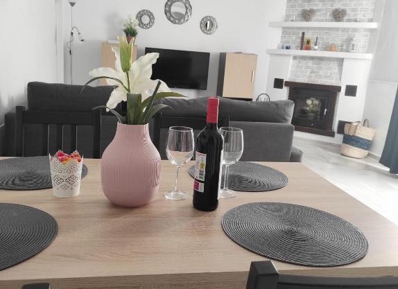 Apart Aleire Pueblo Evita