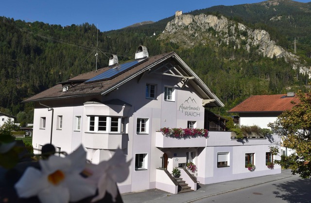 Apart "Hanni" - beautiful new apartment in the heart of the Tyrolean Oberland