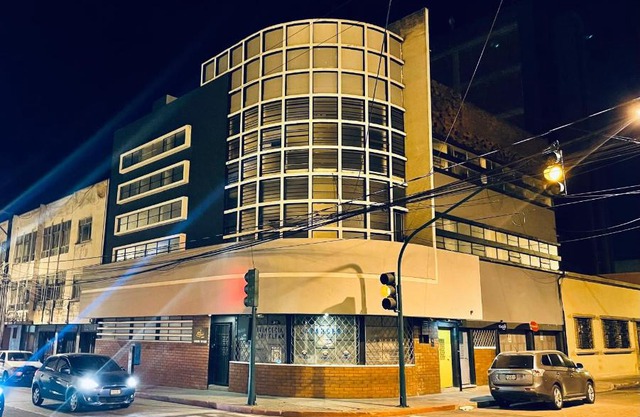 Apart-Hotel "El Lago"
