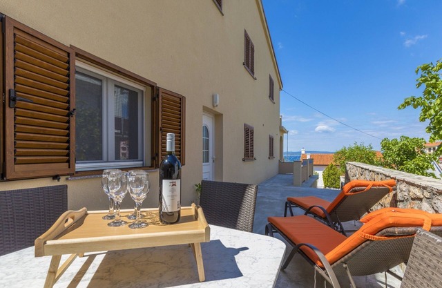 Apartments NINAC (62456-A3) - Klenovica (Novi Vinodolski)