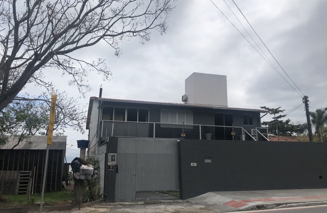 Apartamento 1º Piso em Santo Antônio de Lisboa