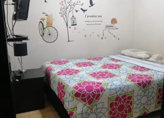 Apartamento amoblado, cómodo y muy central
