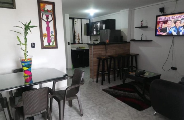 Apartamento completamente amoblado edificio