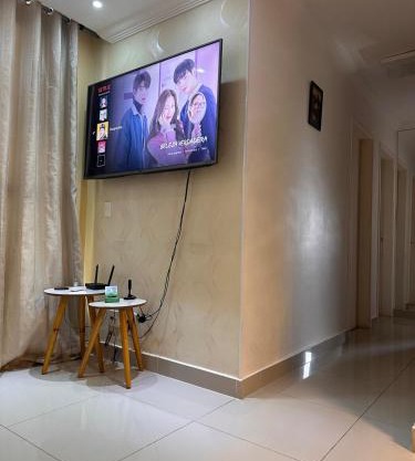 Apartamento completo com piscina aquecida