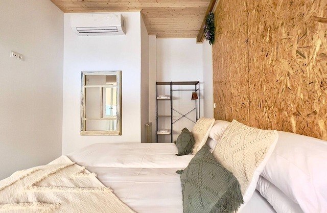 Apartamento con dos Camas y Terraza Privada