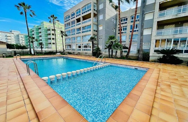 Apartamento con Piscina 3 Habitaciones