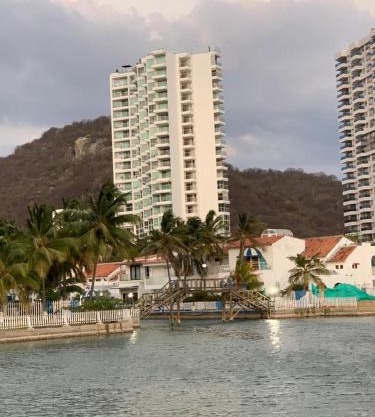 APARTAMENTO EN PLAYA TORTUGA POZOS COLORADOS SANTA MARTA