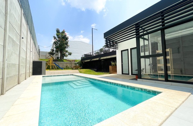 Apartamento Moderno Orange Place + Wifi+ Pool+ GYM