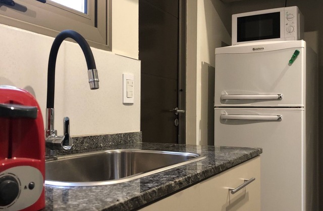 Apartamento Moderno en Condominio, con Cochera. Ideal Para Parejas