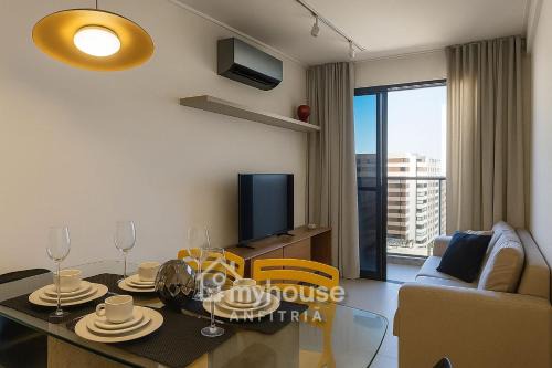 Apartamento Moderno c/Varanda na Praia de Pajuçara