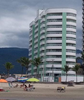 Apartamento na Praia Grande