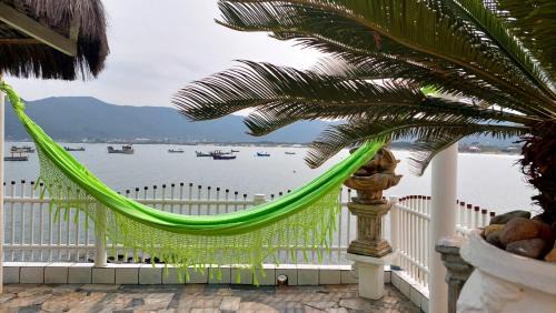 Apartamento no Costão do Pântano do Sul