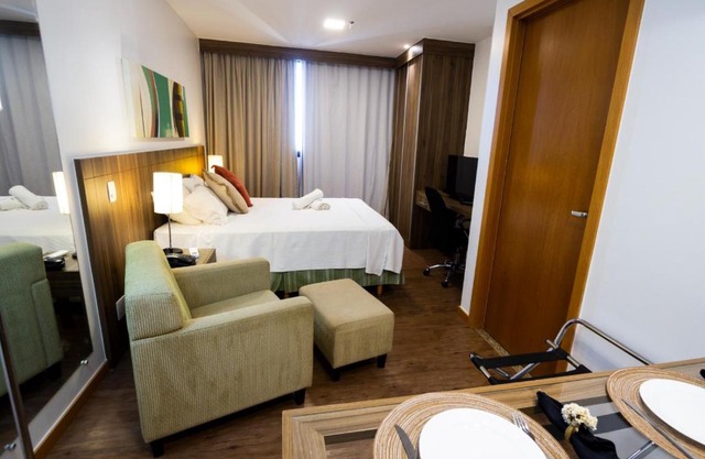 Apartamento, Nobile Suítes Monumental , localização e conforto