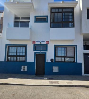 Apartamentos Cotillo Family
