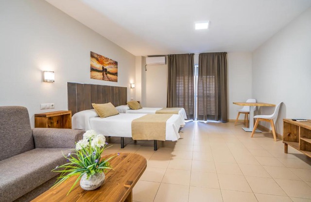 Apartamentos Puerta del Sur