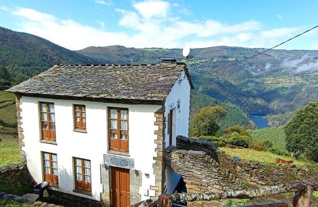 Apartamentos Rurales San Esteban de los Buitres - Illano
