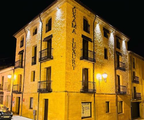 Apartamentos UXAMA LUXURY EPONA - junto a la Plaza Mayor con ascensor