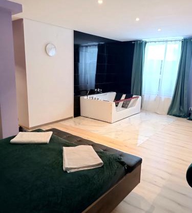 Apartamenty Jacuzzi, klima, wifi,