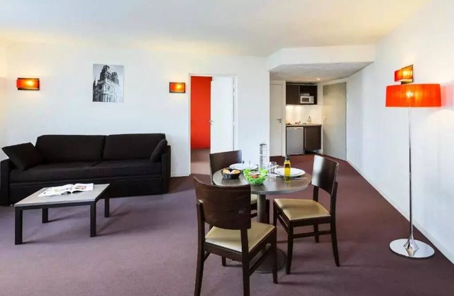 Aparthotel Adagio Access Orleans* - 2 Rooms 4 People