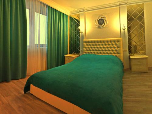 Apartlux 