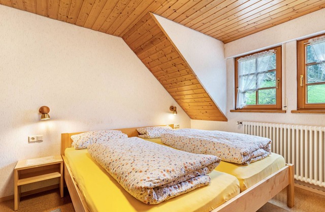 Apartment 'Ferienwohnung 3 Im Bauernhaus' with Shared Terrace, Shared Garden and Wi-Fi
