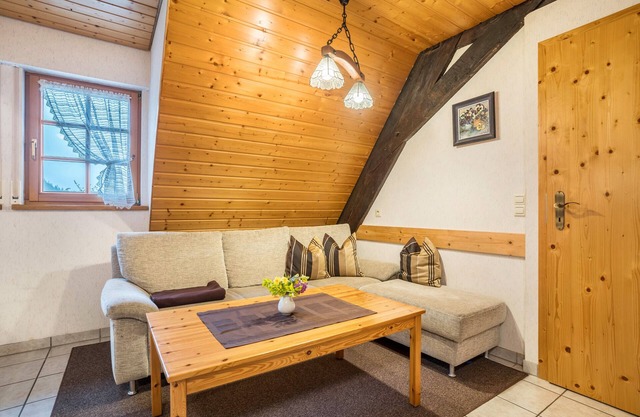 Apartment 'Ferienwohnung 1 Im Bauernhaus' with Shared Terrace, Shared Garden and Wi-Fi