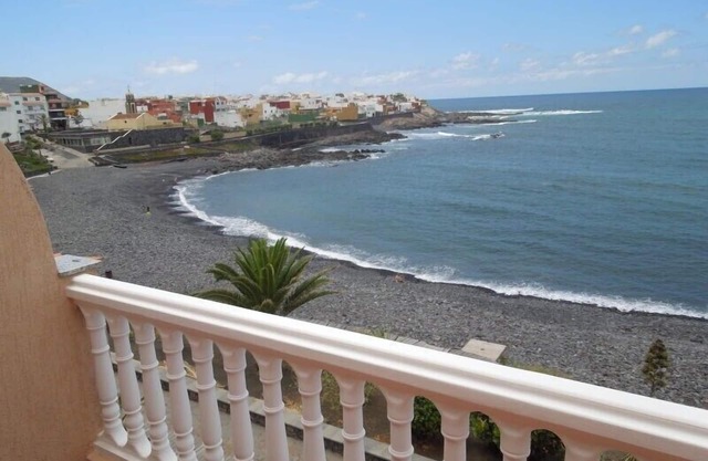 Apartm. Playa Garachico, at the beach,sea views, internet, SAT-TV, 2 terraces