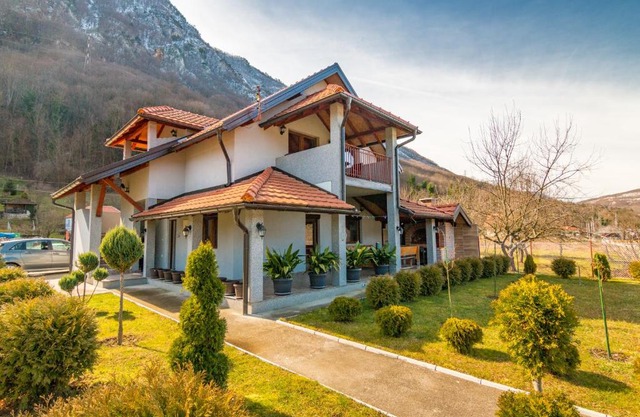 Apartman Lena